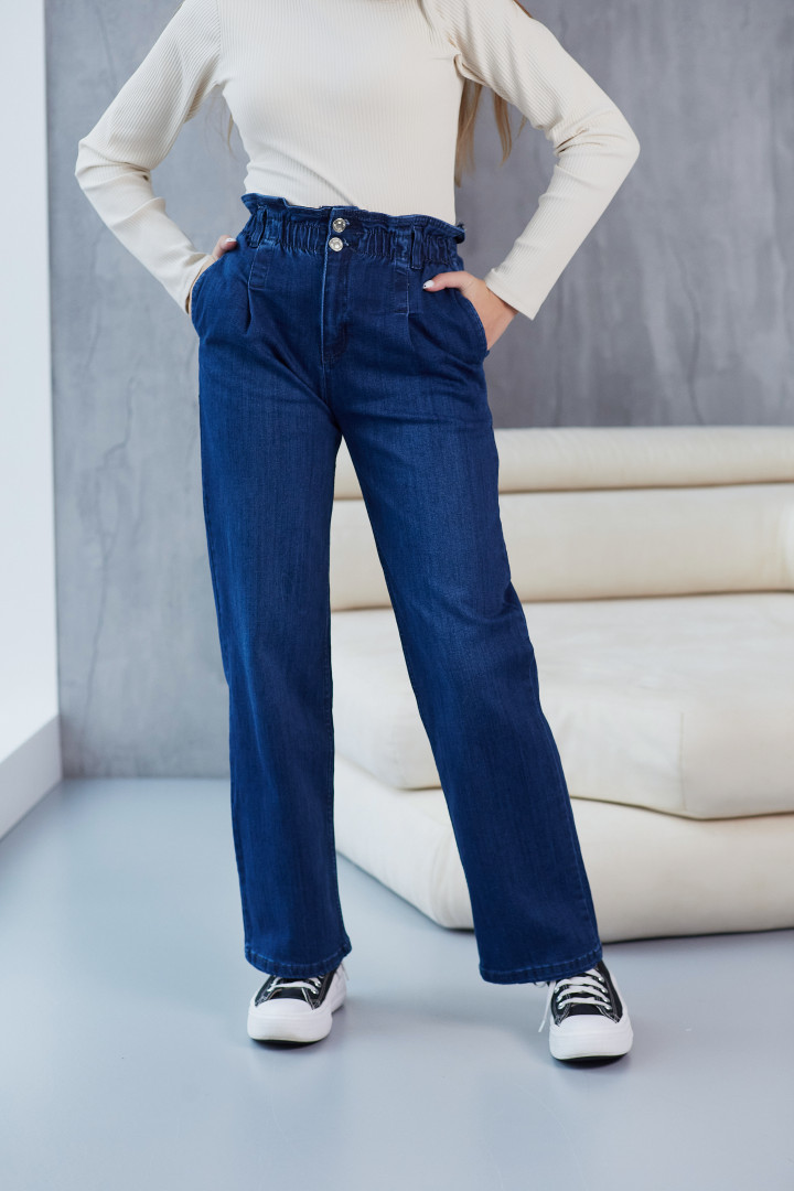 Синие джинсы на резинке с карманами для девочки